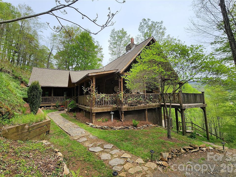 1st image of 604 Croft View Dr