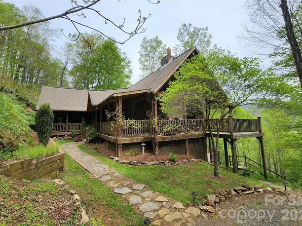 604 Croft View Dr, Bakersville, NC 28705