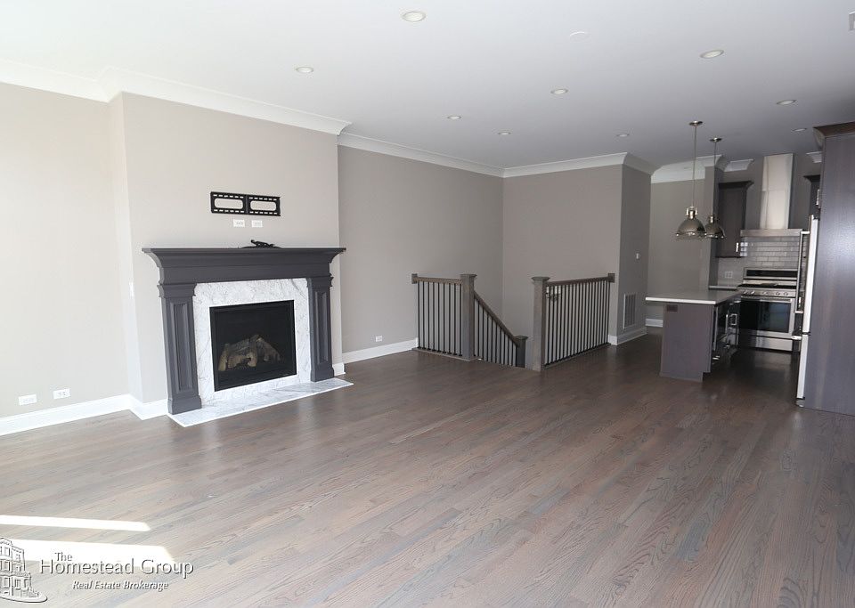 1st image of 878 W Lill Ave #3_878_3rd