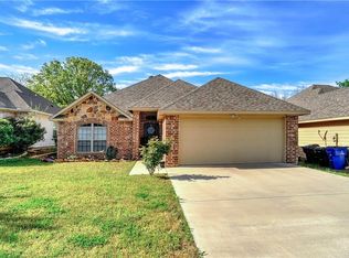 1222 Amsden Cir, Denison, TX 75020