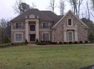 4860 Guilford Forest Dr SW, Atlanta, GA 30331