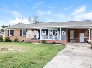 1670 Debbie St, Kannapolis, NC 28083