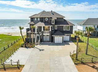 11831 Sunbather Ln, Galveston, TX 77554