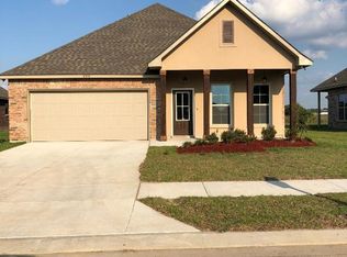 6379 Yatton Dr, Addis, LA 70710