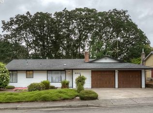 880 Beaver Loop NW, Salem, OR 97304