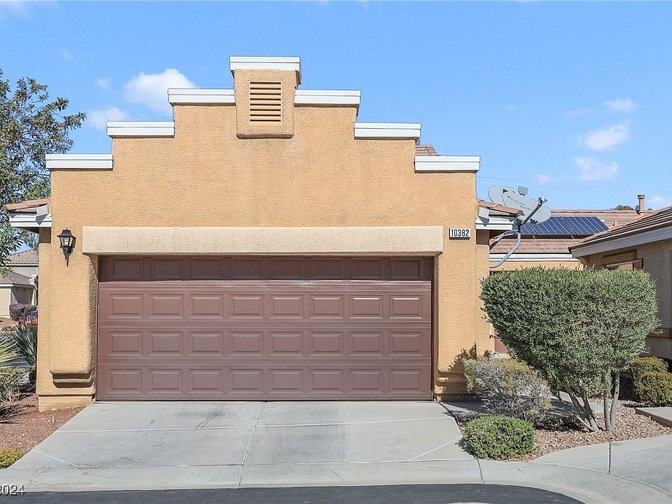1st image of 10382 Madagascar Palm St