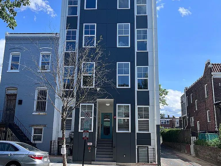 1st image of 714 Girard St NW #3