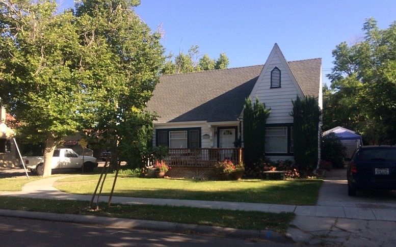 2nd image of 205 E Highland Ave