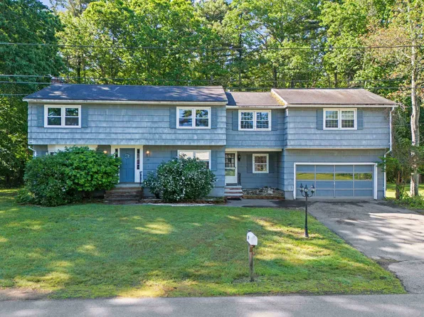 20 Garrison Road, Salem, NH 03079