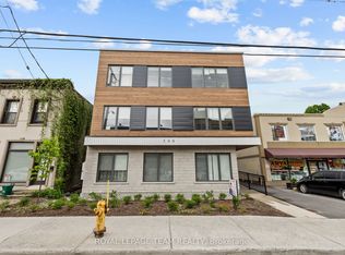 506 Gladstone Ave #202, Ottawa, ON K1R 5P1