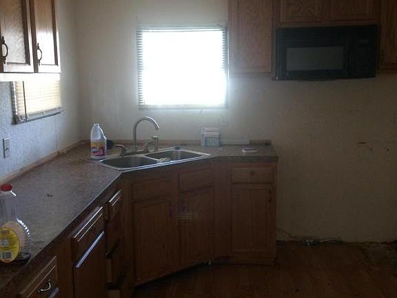 4th image of 8004 Paschal St #1