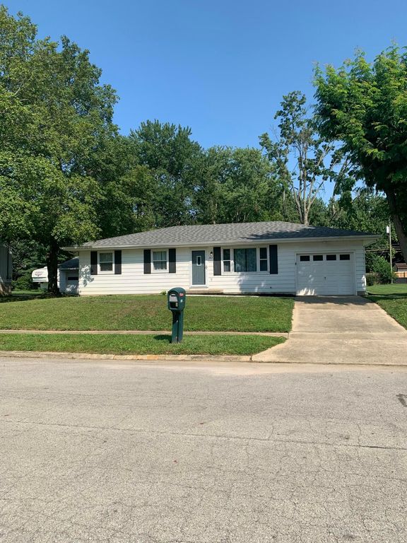Real estate listing image