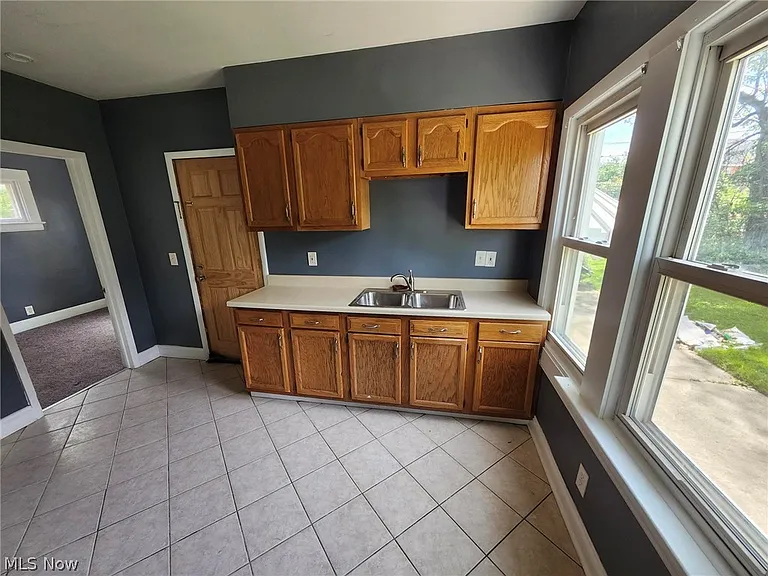 10308 Homeworth Ave #DOWN — Photo 7