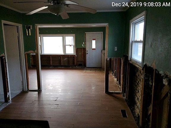 4th image of 248 Blackhawk Dr