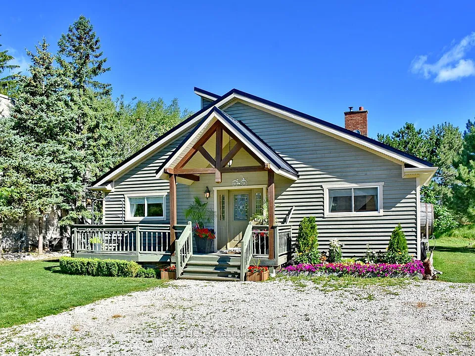 154 Carmichael Cres