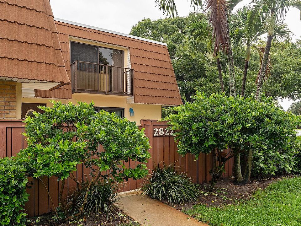 1st image of 2822 N Waterford Drive