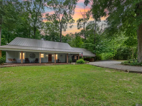 7000 Barrow Creek Dr, Saint Francisville, LA 70775