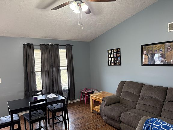 5th image of 235 Ten Mile Dr