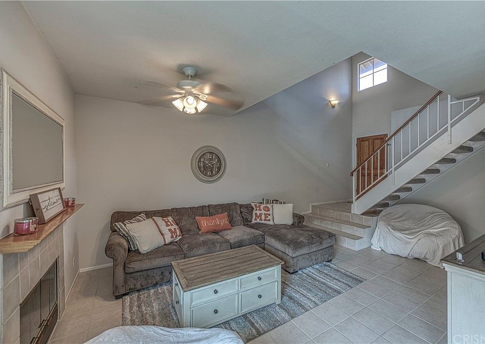 1st image of 22940 Banyan Pl