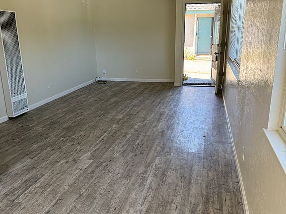 2nd image of 130 Toledo St
