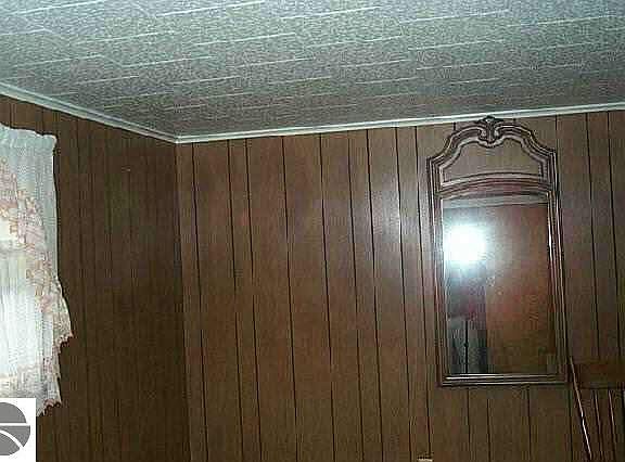 4th image of 131 N Livingston St