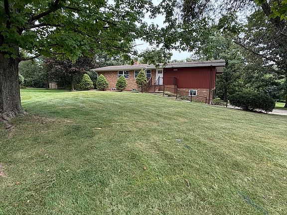 3rd image of 20009 E Brightway Dr