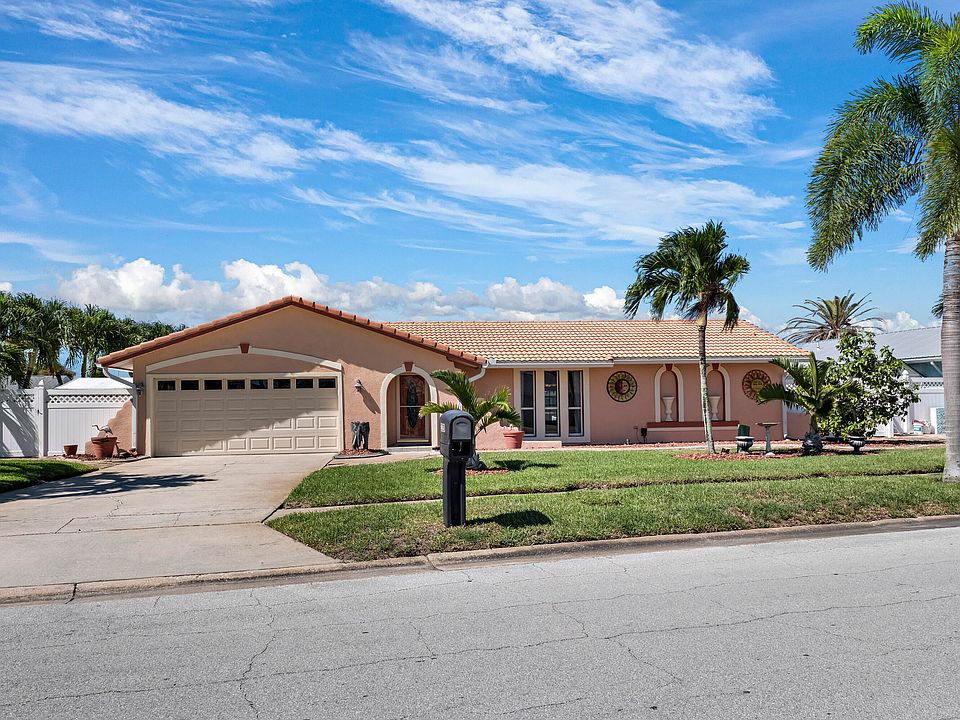 1st image of 220 Artemis Blvd