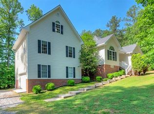 12081 Hunters Hawk Ct, Chesterfield, VA 23838