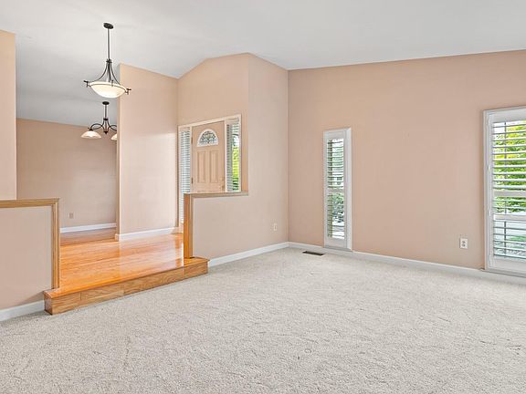 4th image of 6184 San Gabriel Place