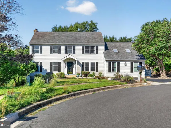 108 Ruth Ellen Ct S, Newark, DE 19711