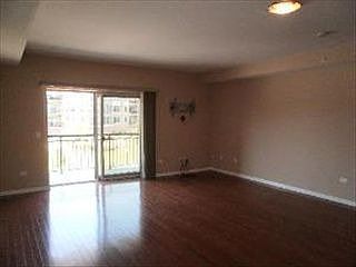 4th image of 145 S York St Unit 334