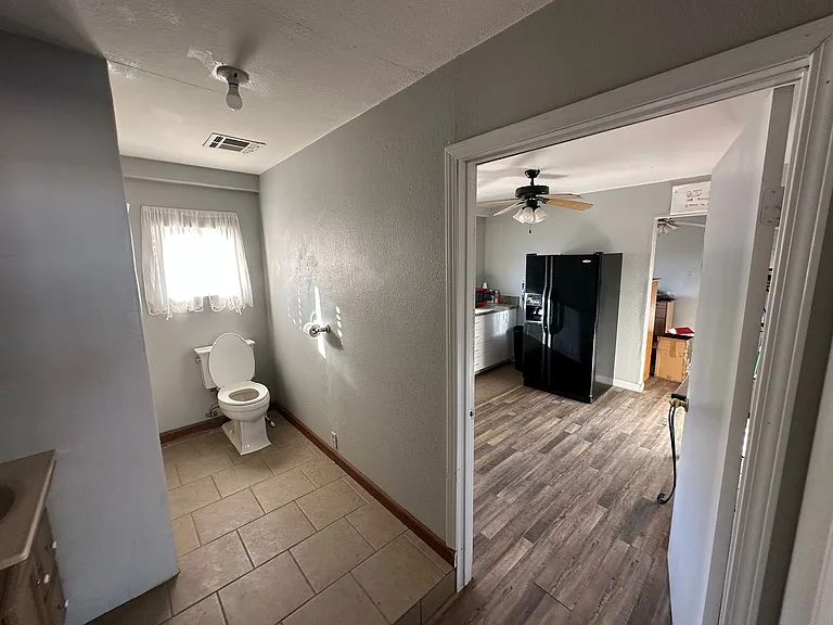 2025 Whipple Ave — Photo 33