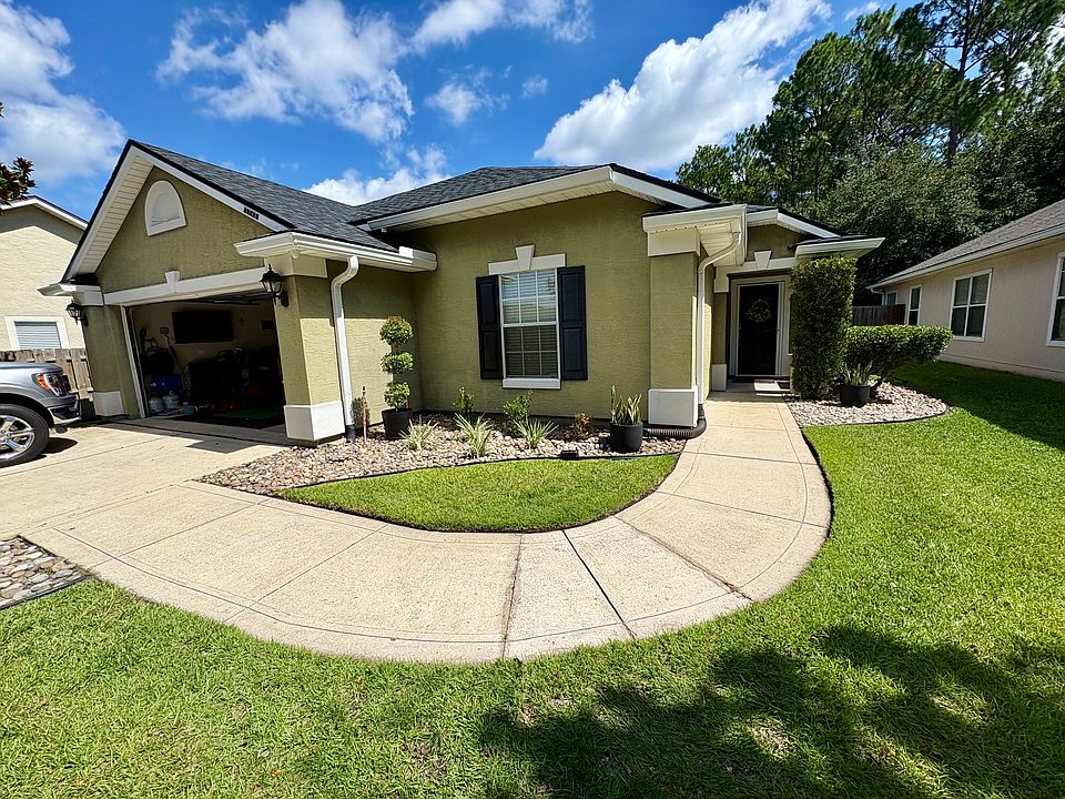 2nd image of 1748 Ferncreek Dr