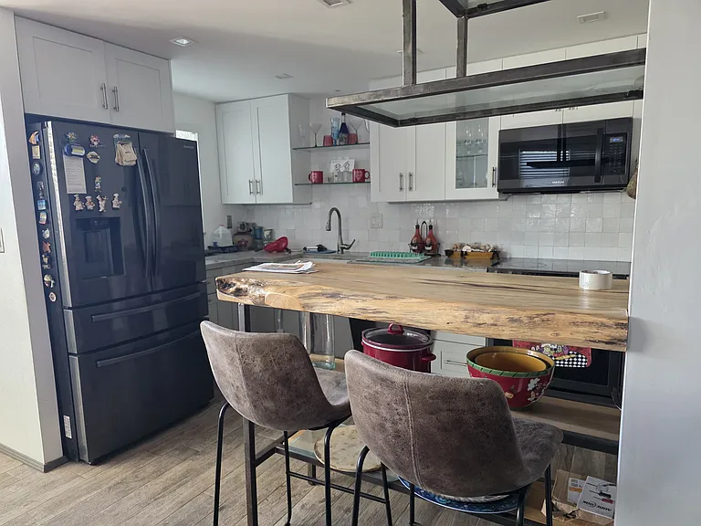 2741 Taft St #109 — Photo 4