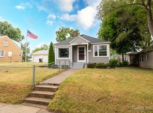 1347 Whiting St SW, Wyoming, MI 49509