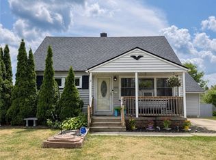 15400 Walvern Blvd, Maple Heights, OH 44137