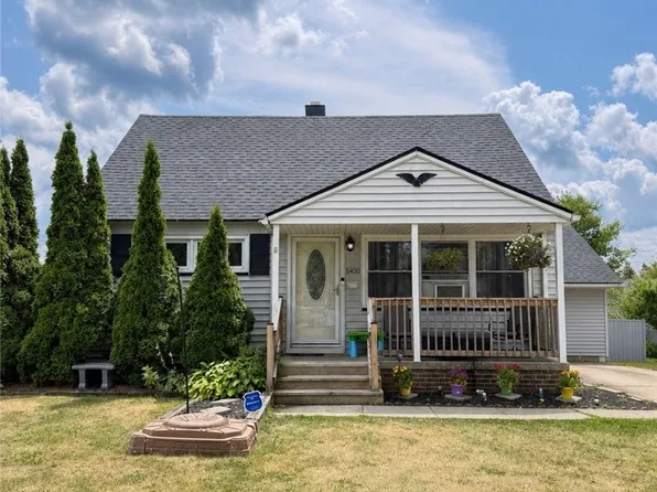 15400 Walvern Blvd, Maple Heights, OH 44137