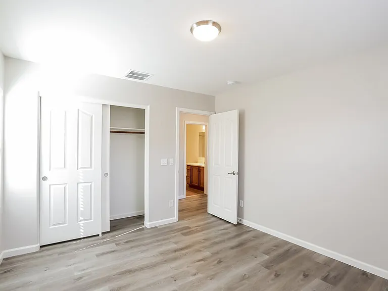 1722 S Roanoke St — Photo 10