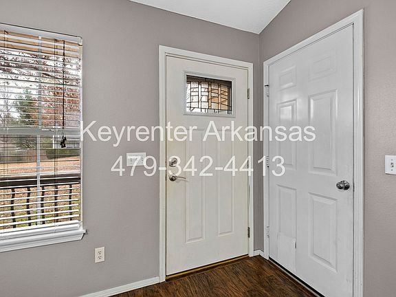 5th image of 3168 W Woodfield Way