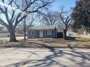 1027 S Martinson Ave, Wichita, KS 67213