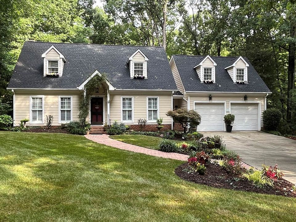 1st image of 154 Dogwood Ln
