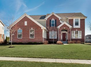 8875 Windpointe Pass, Zionsville, IN 46077