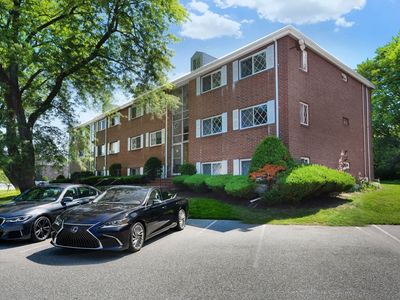 30 Fernview Ave APT 6, North Andover, MA, 01845