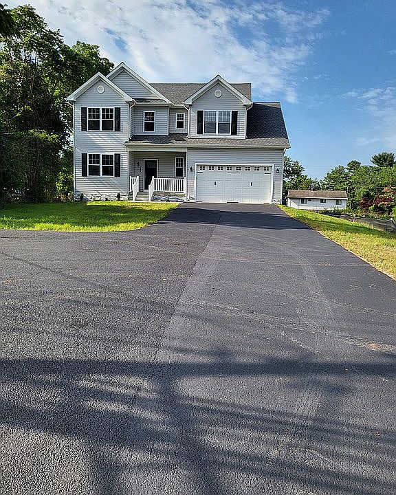1st image of 8679 Winands Rd