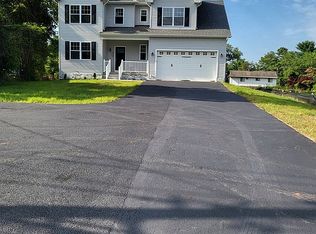 8679 Winands Rd, Randallstown, MD 21133