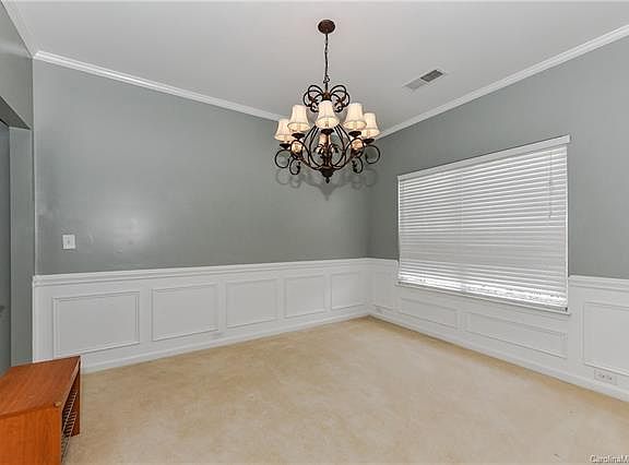 4th image of 8623 Sedgeburn Dr