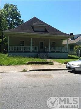 2nd image of 1016 Chicamauga Ave