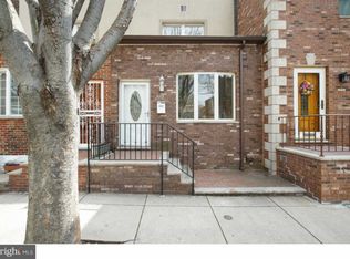2729 S Alder St, Philadelphia, PA 19148