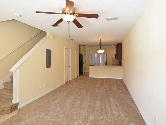 3rd image of 1150 Windsor Lake Cir