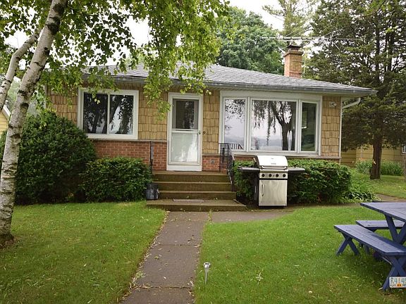 5th image of 3478 Lake Dr